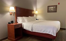 Hampton Inn And Suites Bemidji 3*